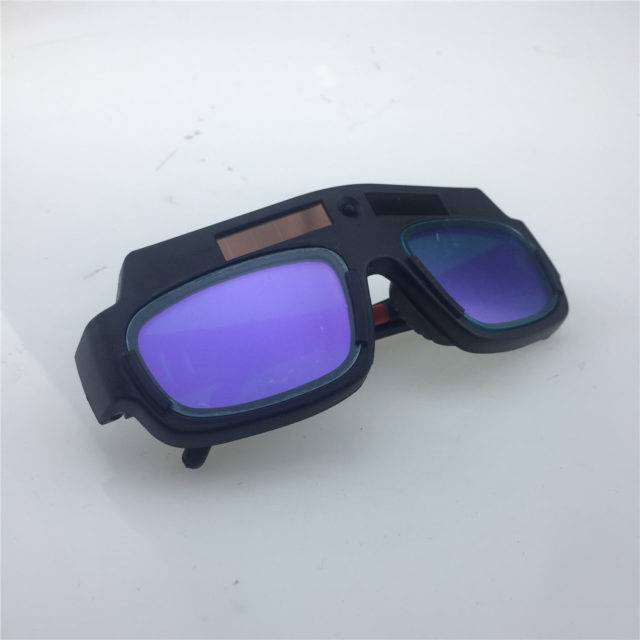 Solar Auto Darkening Welding Glasses