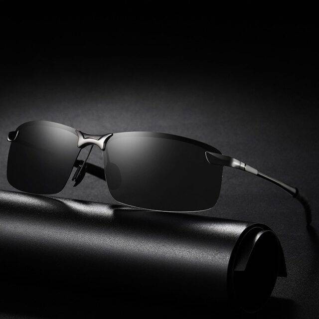 Polarized Photochromic Sunglasses