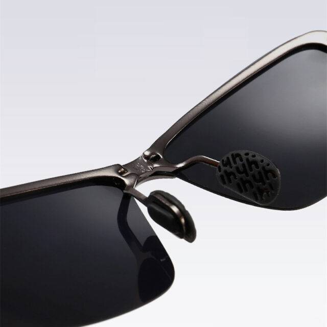 Polarized Photochromic Sunglasses